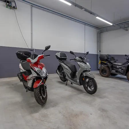 Grey House 아파트