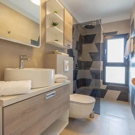 Apartament Grey House